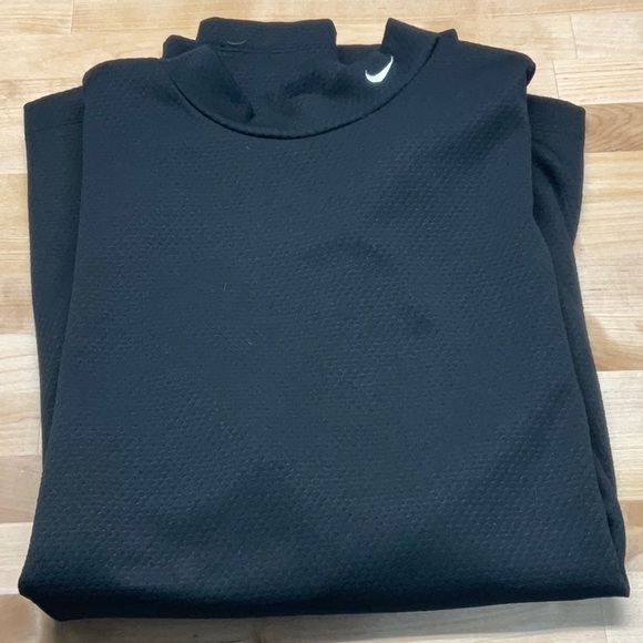 Men’s Nike Golf Dri-Fit Long Sleeve Shirt - Picture 5 of 5